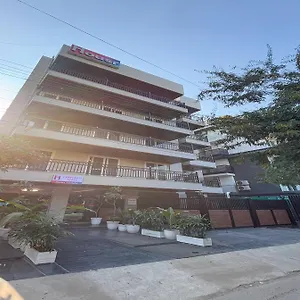 https://housr-coliving-45-2.top-gurgaonhotels.com