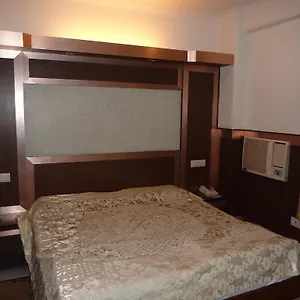 https://rama-deluxe.hotelsdelhi.org